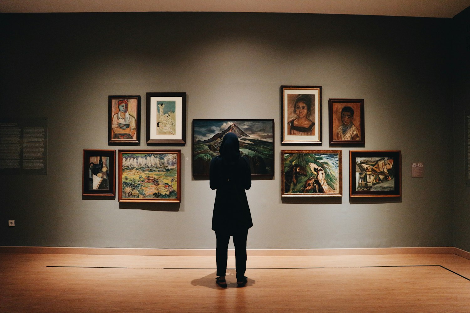 A visitor in the gallery